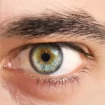 کوچکی بزرگترین خطر: بررسی علل و علائم سرطان چشم