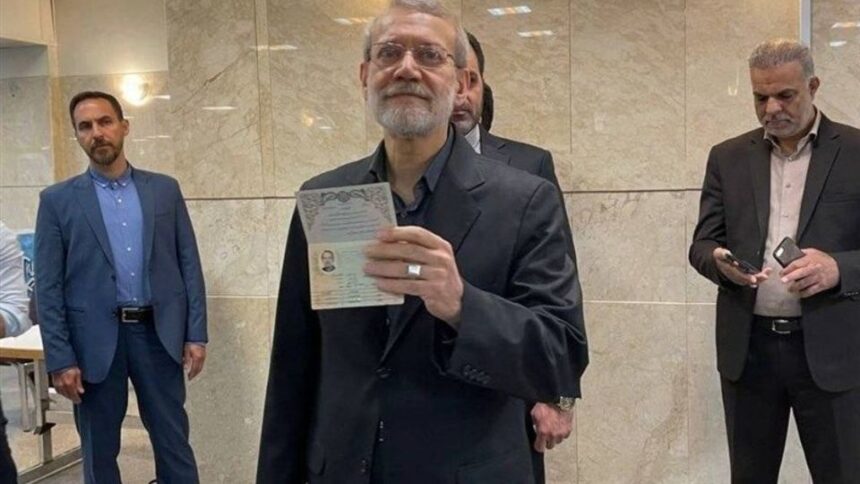 روز دوم ثبت‌نام انتخابات ریاست‌جمهوری؛ علی لاریجانی وارد رقابت شد