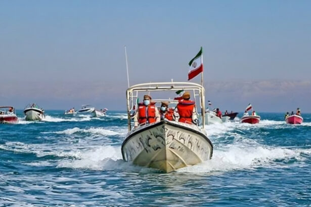 قاچاق سوخت در قشم؛ مخازن پنهان در ساحل شناسایی شد