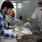 از مارمولک در کاشان تا مسمومیت در زاهدان ..آیا وعده‌های غذایی دانشگاه‌ها به یک تهدید روزمره تبدیل شده‌اند؟