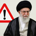 با تصاویر | بیلبوردهای تبلیغاتی در تل‌آویو خامنه‌ای را تهدید می‌کنند: «نوبت تو هم می‌رسد»