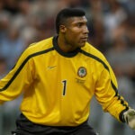 شوک بزرگ به فوتبال نیجریه؛ پیتر روفایی درگذشت