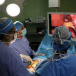 قطعی برق بیمارستان؛ روایتی از جراحی با نور موبایل