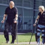 اسکلت بیرونی رباتیک ReWalk: انقلابی در زندگی افراد دارای معلولیت حرکتی