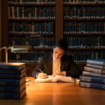 مطالعه هوشمندانه: ترکیب عقلانیت و استراتژی برای دستیابی به برتری