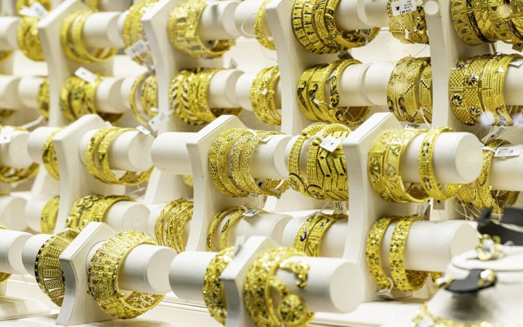 قیمت طلای ۱۸ عیار فراتر از تصور است: آیا دوران ثبات به پایان رسیده است؟