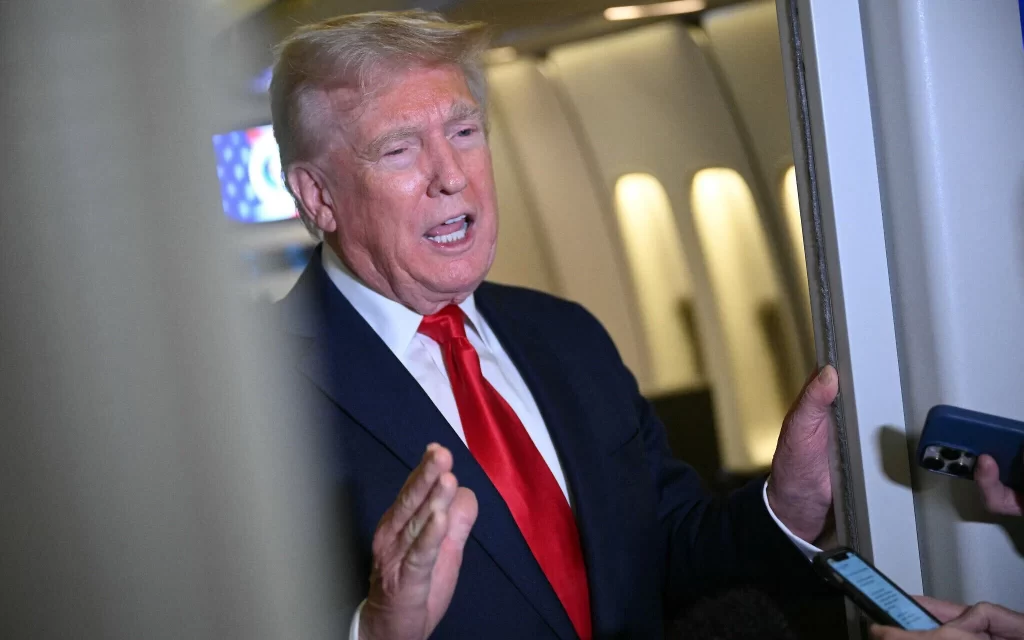 تلاش دونالد ترامپ برای برقراری مجدد اینترنت ماهواره‌ای در ایران