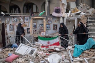 گرانی فزاینده کالاهای اساسی در ایران، شهروندان را تحت فشار قرار می‌دهد