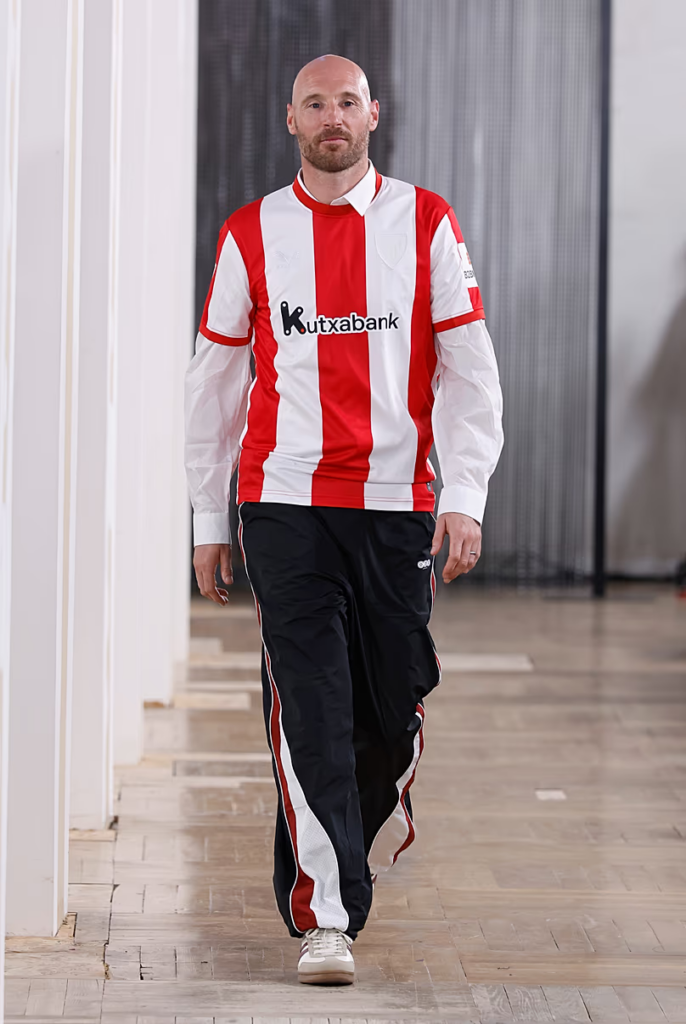 لالیگا با پیراهن‌های قدیمی فوتبال؛ نوستالژی جذاب یا عقب‌گردی جنجالی؟