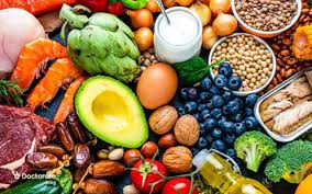 غذاهای مفید بعد ۶۰؛ راز طول عمر واقعی