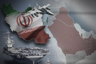 نظام سیاسی ایران؛ انقلاب مقدس یا تمرکز قدرت پس از خمینی؟