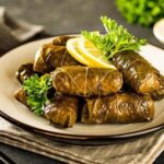 دلمه برگ مو شامی طعم شرقی اصیل و خاص